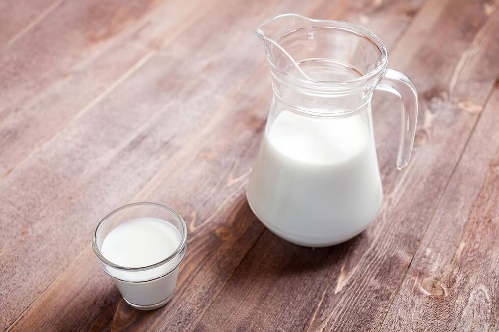 Menu dietetyczne na wrzody żołądka obejmuje mleko o niskiej zawartości tłuszczu